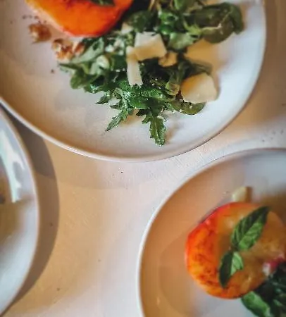 Le Bezy Pyrenees Bed & Breakfast *