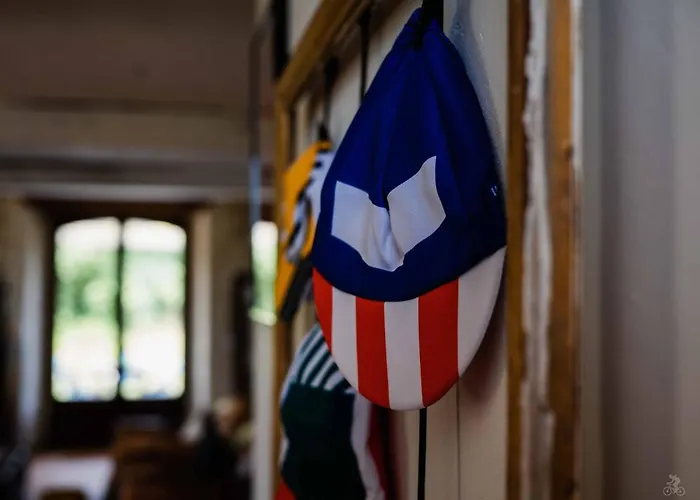 Le Bezy Pyrenees Alojamento de Acomodação e Pequeno-almoço Mézerville