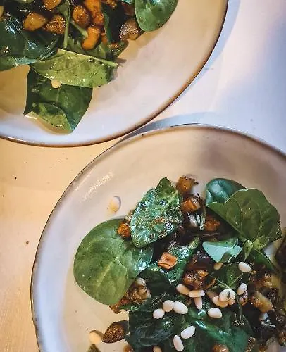 Le Bezy Pyrenees Alojamento de Acomodação e Pequeno-almoço Mézerville