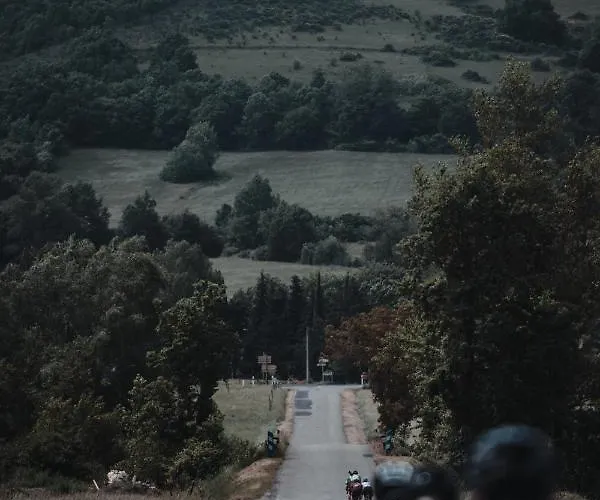 Alojamento de Acomodação e Pequeno-almoço Le Bezy Pyrenees *